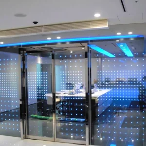 3D Advertising for Retail Store Lobby Digital Poster LED Display High Brightness Crystal LED Display Screen