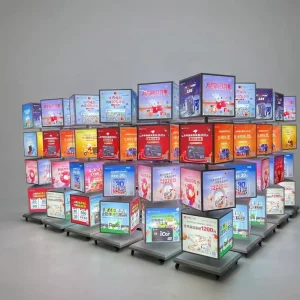 4 Sided 4 Layar Rotating Light Box Floor Standing Menu Board Advertising Sign Outdoor Rainproof Replaceable Graphics Customized