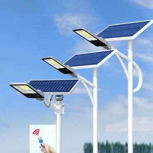 4000 Watts Outdoor Solar LED Street Light with IP68 Rating for Road Lighting