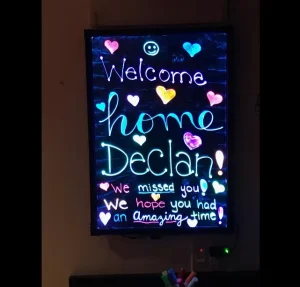 Aluminum Alloy Eco Friendly Illuminated Hanging Message Writing Board with Steady Fading Light for Shop Advertising