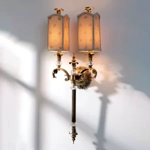 Classic French Crystal Wall Sconce Antique White Shabby Chic Decorative Wall Lamp Bedroom Hallway Lighting Fixture