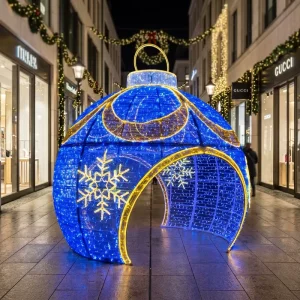 Commercial Giant Walk Through LED Ornament Ball Christmas Decoration Outdoor Photo Spot Light for Shopping Mall Plaza Event