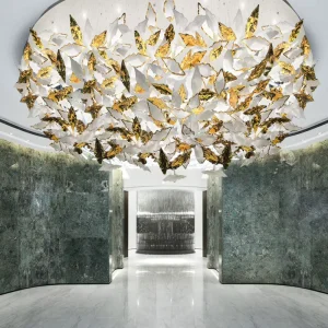 Custom Design Luxury Indoor Decorative Hanging Pendant Lamp Luxury Art Craft Decoration Large Hotel White Gold Leaf Chandelier