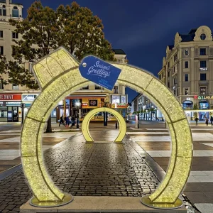 Custom Designed 3D LED Circle Arch Motif Lights Indoor Outdoor Christmas Halloween Festive Decorations IP65 Rating Hotel Lobby