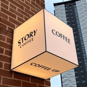Custom Outdoor LED Light Box Sign Wall Mounted Advertising Display for Shop Front Restaurant Bar and Hotel