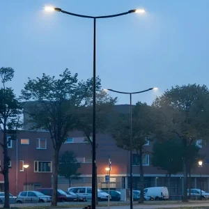 Durable Anti-Crack IP65 AC/DC Aluminum Alloy LED Street Light for Industrial Estate Road