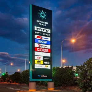 Durable Roadside Directional Pylon Sign Waterproof LED Modules Wayfinding Guide Advertising Light Boxes Customized OEM