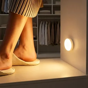 Energy Saving Warm White Attraction Night Light Rechargeable Battery Powered Lamp for Corridor Cabinet Bedroom Bulk
