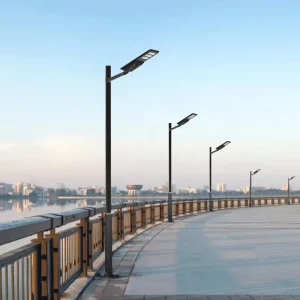 Factory Price Outdoor JE-60W IP65 Waterproof Solar LED Street Lamp with 5-Year Warranty for Road & Garden Use