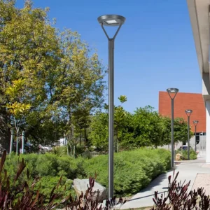 IP65 Die Aluminum Outdoor Garden Lighting 40W LED Post Top Lights Architecture Pole Lamps