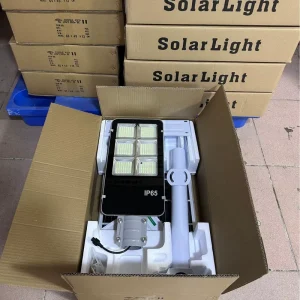 IP65 Highway Solar LED Street Light 50W Waterproof Stainless Steel Wall Mounted Dusk to Dawn Sensor 5 Year Warranty