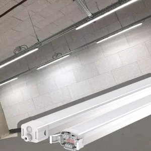 IP65 LED Parking Garage Luminaires LED Tri-proof Light 40W Tripod LED Work Light Warehouse Lights