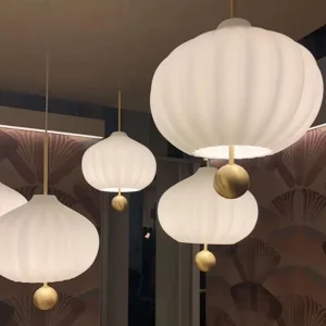 Italian Minimalist Designer Glass Pendant Light for Hotel Chain Restaurant Sales Office Bar and Dining Table Projects