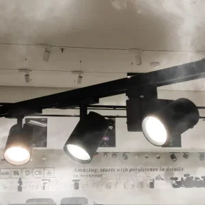 LED Commercial Lighting Adjustable Focus Track Light 30w COB LED Track Light Indoor Application