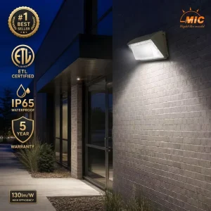 LED Outdoor Wall Light ETL Certified IP65 Waterproof 130lm W Modern Commercial Wall Pack for Building Garage Patio
