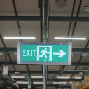 LED Waterproof Emergency Sign Light IP65 Exit Indicator Green 6000K Daylight 3W Power 1.5 Hours Li ion Battery 60 CRI 50 000