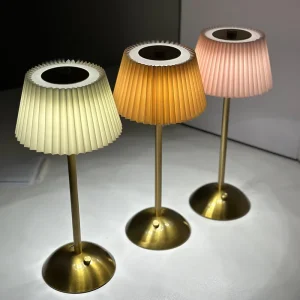 Modern Design Rechargeable Cordless Touch Control Dimmer Fabric Shade LED Table Lamp for Hotels and Restaurants