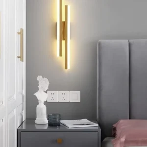 Modern Nordic Minimalist LED Wall Lamp Black Gold Iron Body Acrylic Long Strip Indoor Bedside Decor Lighting Fixture