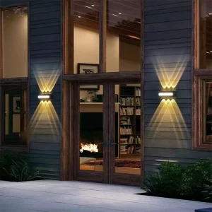 Modern Up Down Aluminum LED Wall Light New Design Outdoor Waterproof Decorative Lamp for Gardens Restaurants Hotels