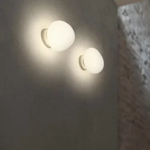 Nordic Modern Living Room Bedroom Aisle Goose Egg Glass LED Wall Lamp with 3000K Warm White Light