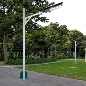 OEM ODM Customizable Stainless Steel Solar LED Street Light 200W 300W 400W 3000 6500K IP65 Die Cast Heat Sink Highway Use