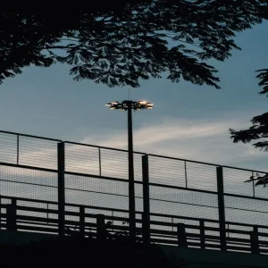OEM ODM Customized Polygonal Galvanized Steel LED High Mast Lighting 600W 800W 1200W Square Commercial Outdoor Lighting Tower
