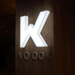 Outdoor Acrylic Illuminated Signs Customized Advertising LED Light Business Sign for Shop