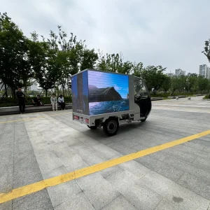 Outdoor Advertising LED Electric Tricycle 3D Screen Display with Full Color IP65 6000cd Brightness
