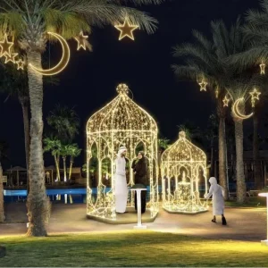 Outdoor Ramadan Eid New Year’s Day Festive Decoration Lighting LED Moon Crescent Motif Light for Mall Plaza Street Landscape