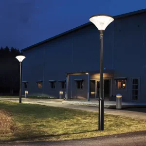Outdoor Solar Powered Pole Garden Led Lights Decoration Lamp Ip66 Exterior Lighting Factory Direct