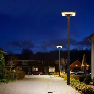 Powerful DC IP65 LED Solar Street Light with Remote Control for Commercial Plaza Garden Walkway Pathway Waterproof Lighting