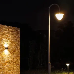Waterproof Garden Pole Light Customized Outdoor IP65 Standing Street Bollard Light Outdoor Lighting Solution