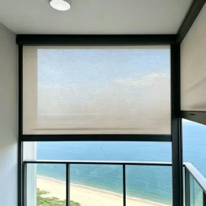 Wind Resistant Waterproof Motorized Zip Track Blinds Aluminum Frame Sunscreen Fabric Outdoor Patio Shades Blinds